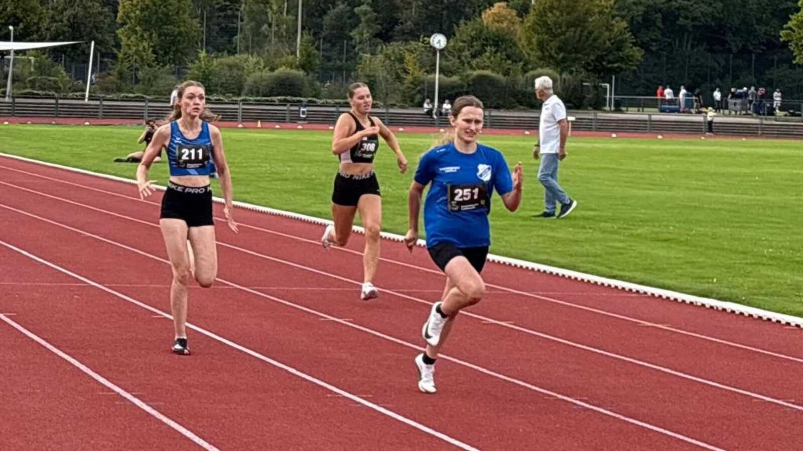 Emma über 200m