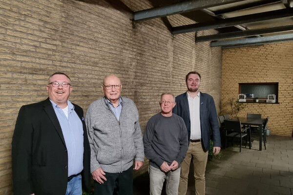 Prellball-Gruppe in der Sporthalle Hilfarth
