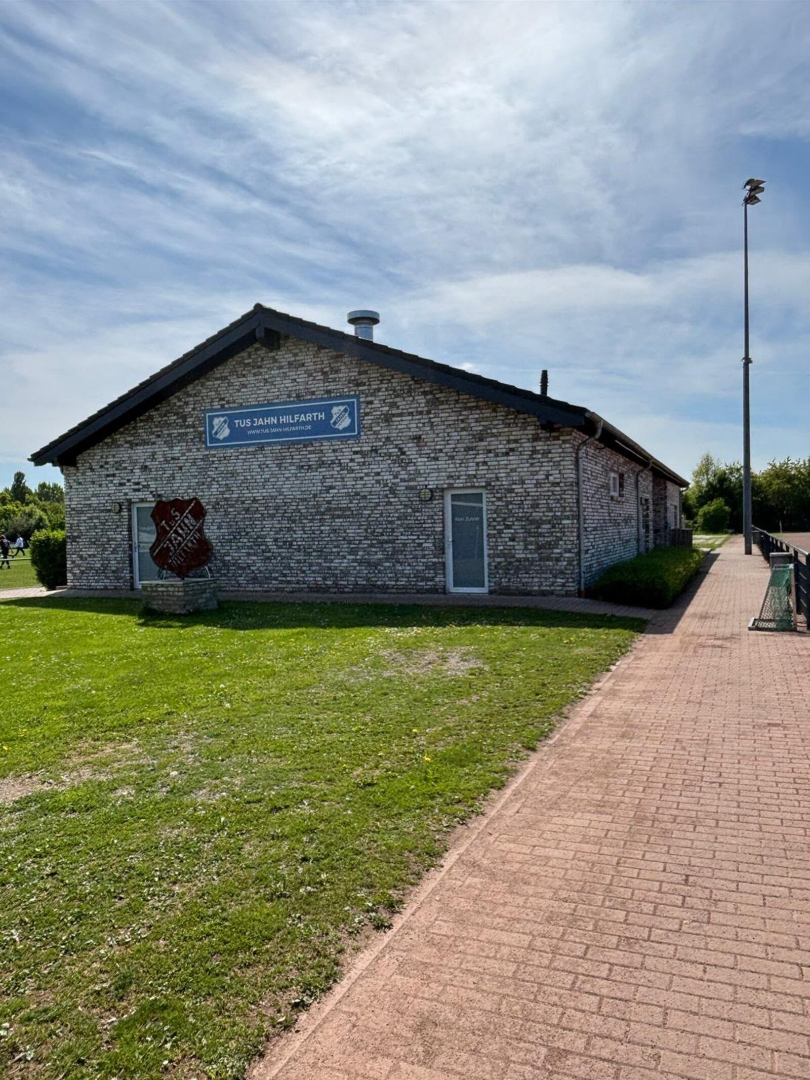 Das Vereinsheim des TuS Jahn Hilfarth am Sportplatz Callstraße